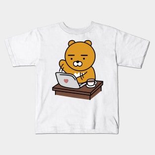 Hard Working Ryan | Latte Ryan | Cafe Ryan | Student Ryan Kids T-Shirt